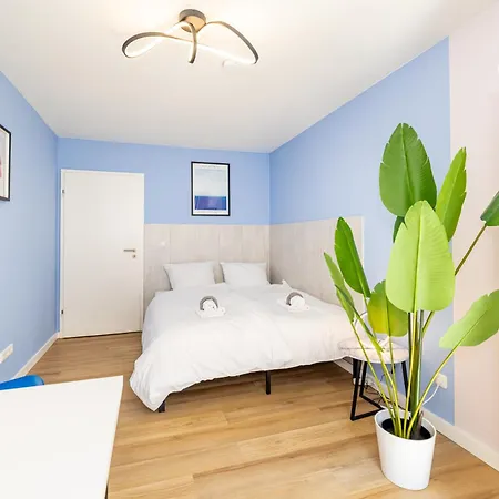 Lägenhet Zentral Wohnen Mit Stellplatz Und Balkon - Nahe Main Und Innenstadt