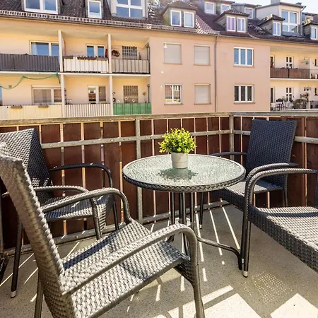 Apartment Zentral Wohnen Mit Stellplatz Und Balkon - Nahe Main Und Innenstadt Würzburg
