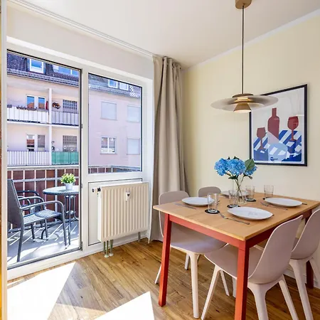 Zentral Wohnen Mit Stellplatz Und Balkon - Nahe Main Und Innenstadt فورتسبورغ