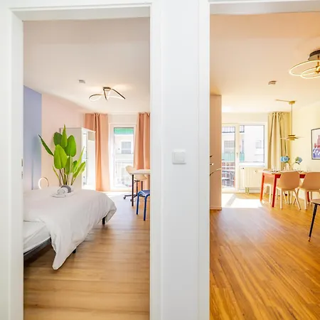 Zentral Wohnen Mit Stellplatz Und Balkon - Nahe Main Und Innenstadt 아파트