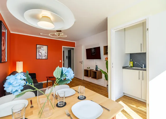 Zentral Wohnen Mit Stellplatz Und Balkon - Nahe Main Und Innenstadt شقة *