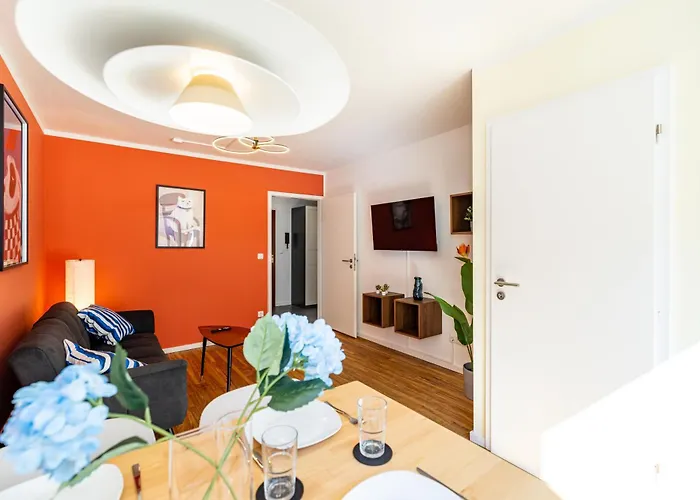 Zentral Wohnen Mit Stellplatz Und Balkon - Nahe Main Und Innenstadt * فورتسبورغ