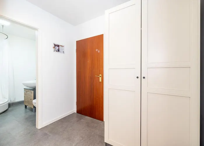 شقة Zentral Wohnen Mit Stellplatz Und Balkon - Nahe Main Und Innenstadt *